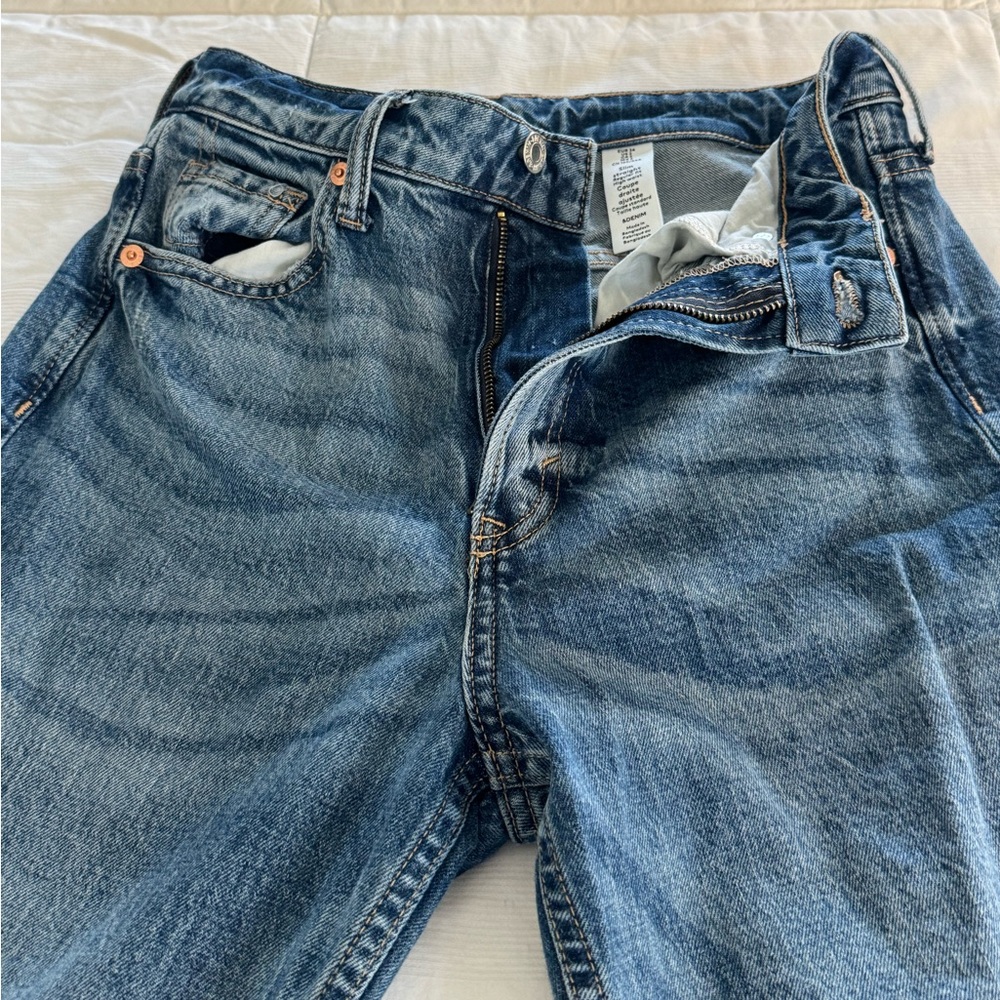 Slim straight jeans